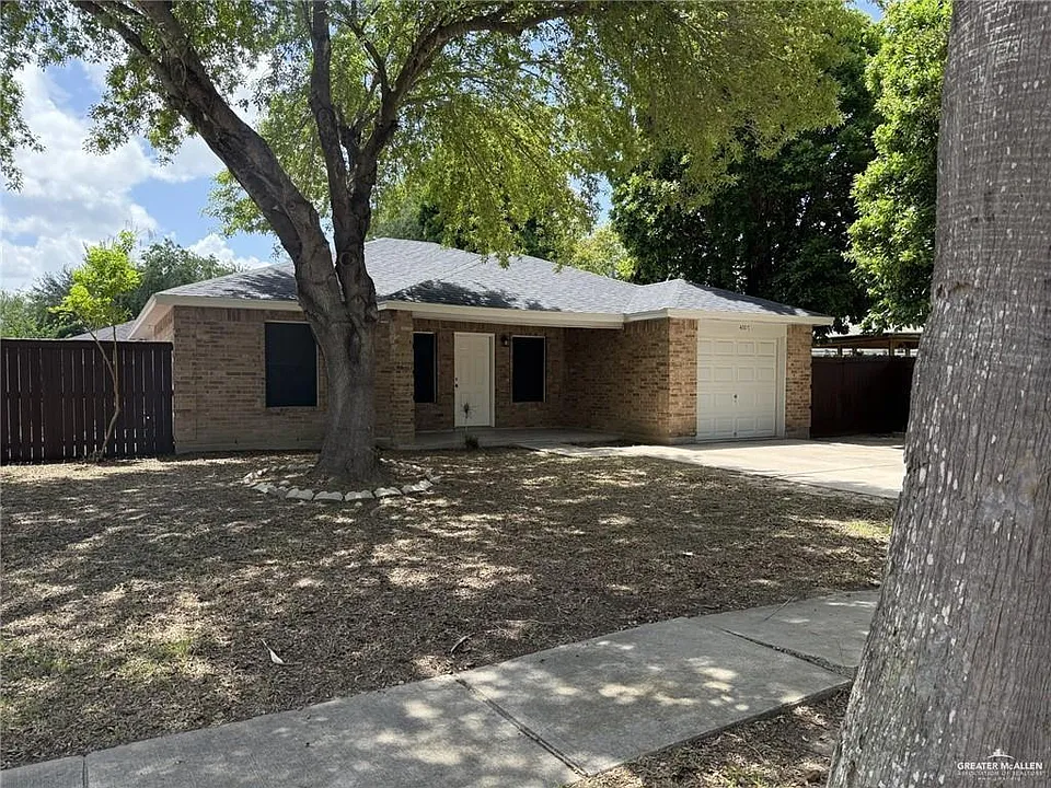 4007 Santa Fabiola St