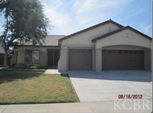 3140 Pine St, Hanford, CA 93230
