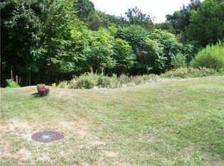 873 Middle Rd, Pittsburgh, PA 15234