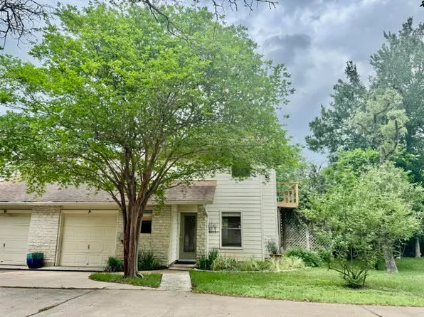 9810 Lake Ridge Dr APT A, Austin, TX 78733