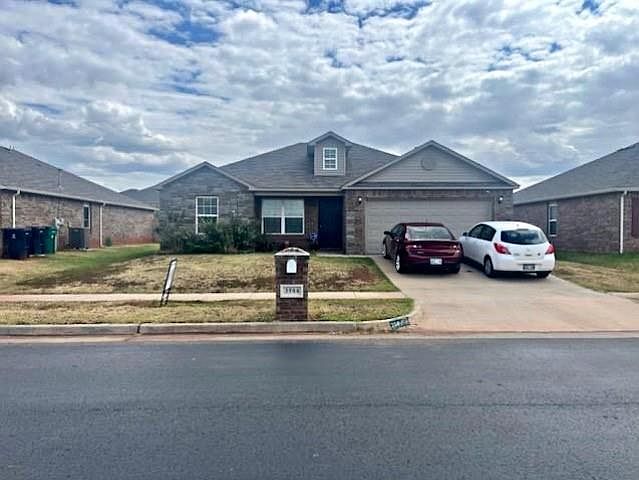 1st image of 3504 SE 94th St