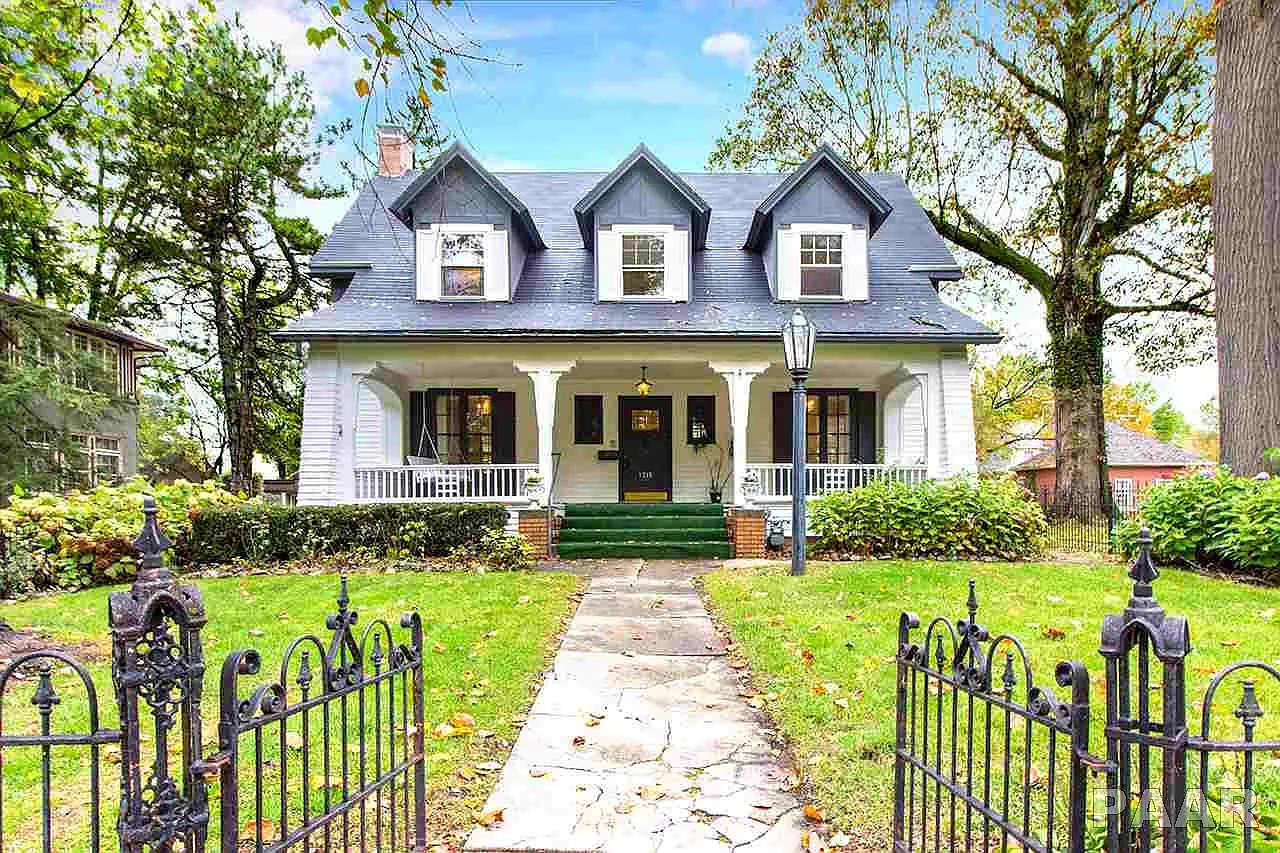 1715 W Moss Ave photo 1