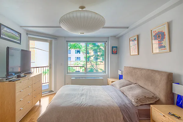 Sold by Brown Harris Stevens | media 9