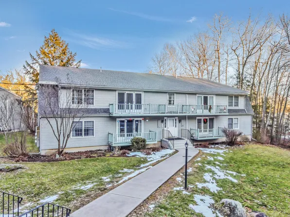 210 Evergreen Drive #210, Waterville, ME 04901