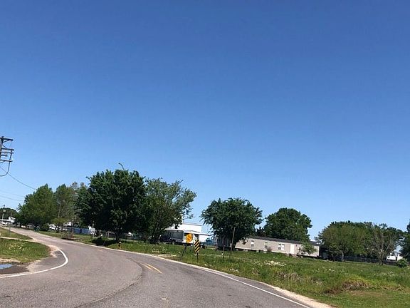 4th image of 313 Hardware Rd