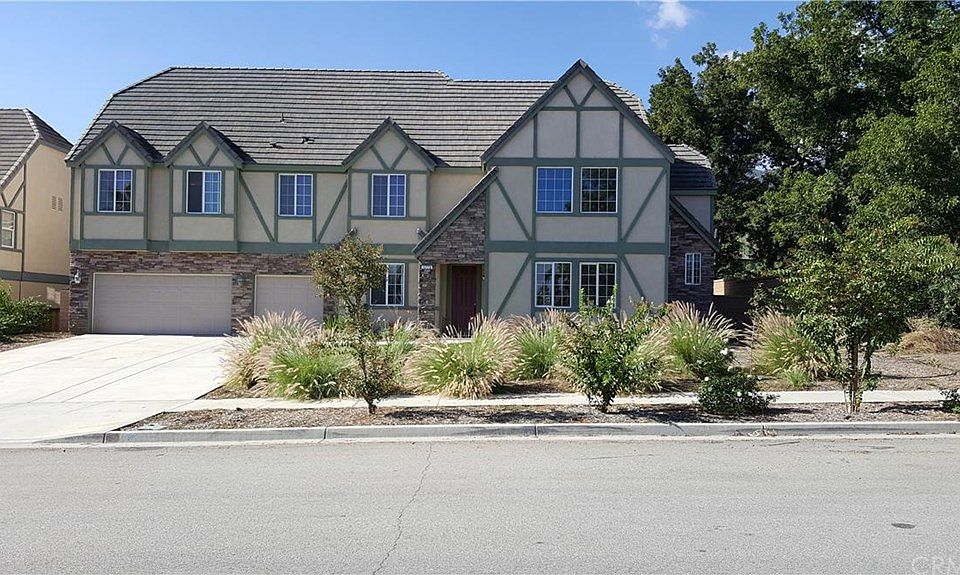 1st image of 3771 Ulla Ln