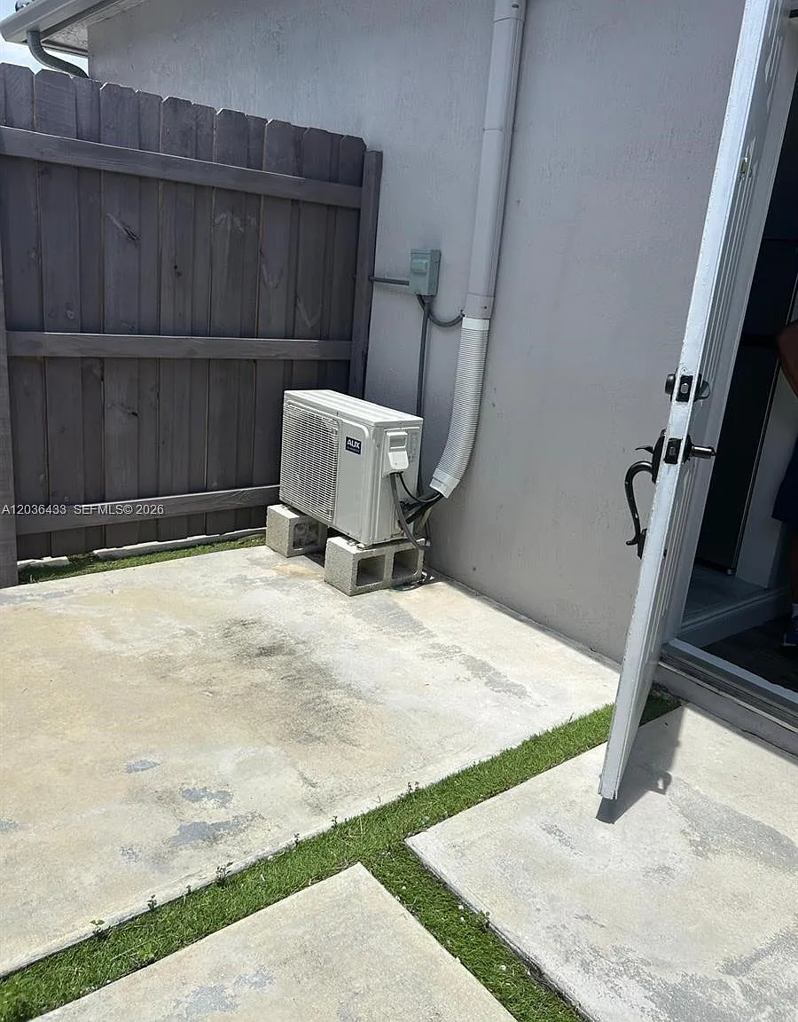 Monaco Estates At Kendall — Photo 1