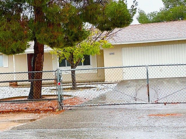1st image of 7624 Lyons Ave
