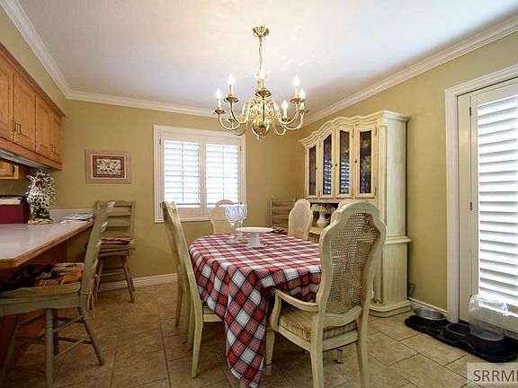 5th image of 252 Springwood Ln