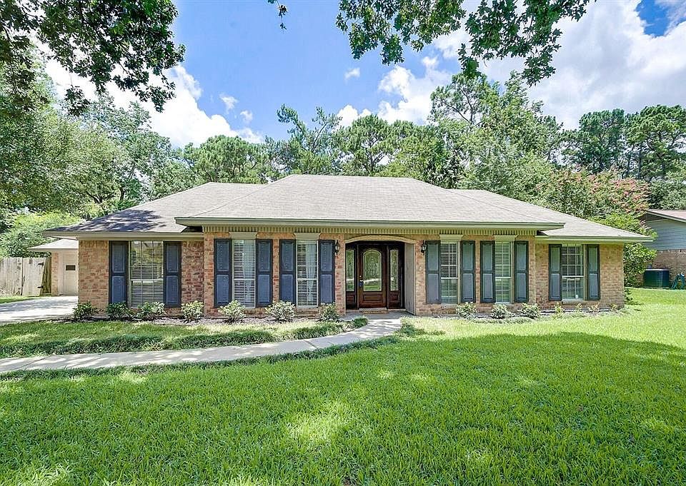 1st image of 14118 W Cypress Forest Dr