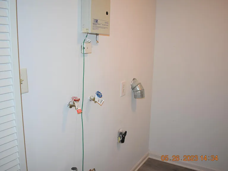 1442 E Lynn Dr — Photo 34
