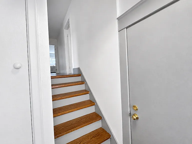 45 Fairleigh Cres — Photo 19