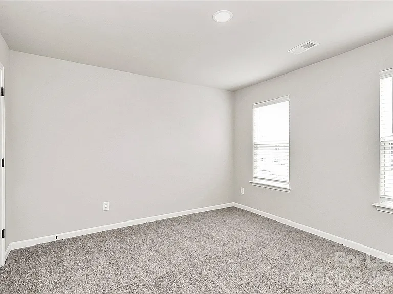8208 Stonemere Ln — Photo 23