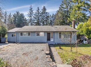 15112 Dove Pl, Surrey, BC V3R 4T5