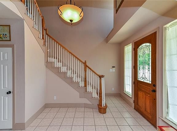 4th image of 8301 Brandonwood Dr
