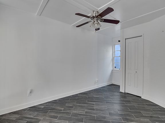2nd image of 1839 23rd Ave