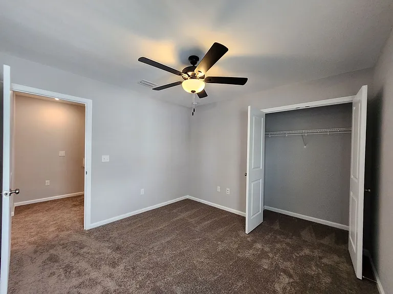 3607 Meadow Vista Ln — Photo 14