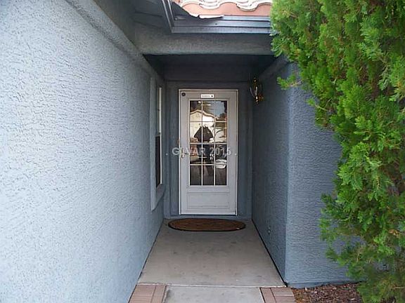 4th image of 917 River Mountain Dr