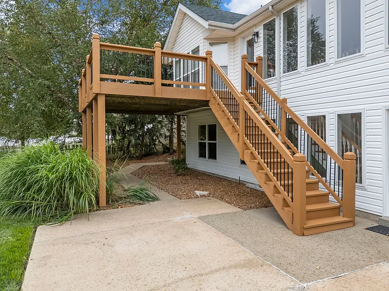 8050 Knights Crossing Dr — Photo 13