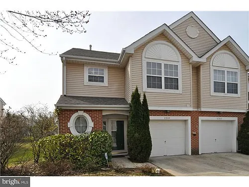 2304 Harvard Dr Photo 1