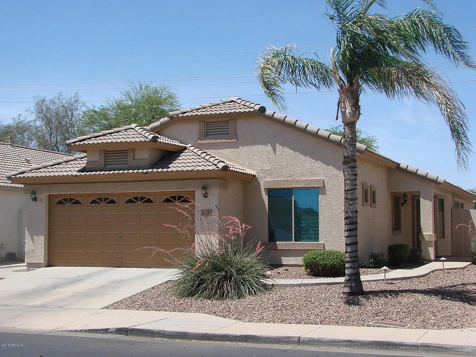 1st image of 602 S Linda