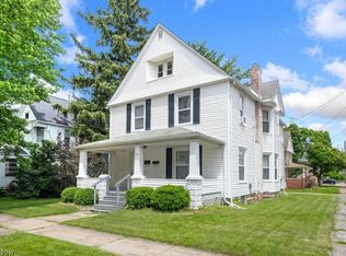 121 Lincoln Ct #2, Elyria, OH 44035