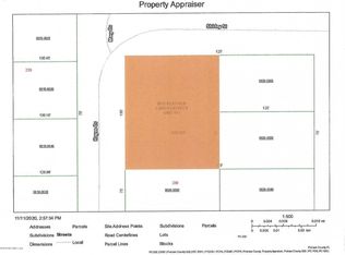 230 Hayes Dr, Interlachen, FL 32148