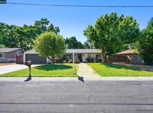 2940 Brookdale Ct, Concord, CA
