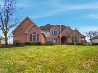 3020 Lakeshore Dr, Lima, OH 45806