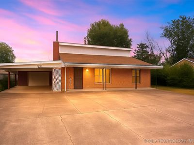 303 SE 5th St, Pryor, OK, 74361