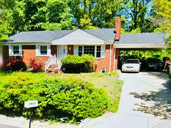 6808 Dodge Ln, Temple Hills, MD 20748