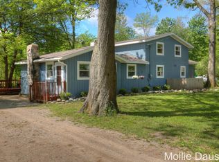 11600 Rooksby St, Sand Lake, MI 49343