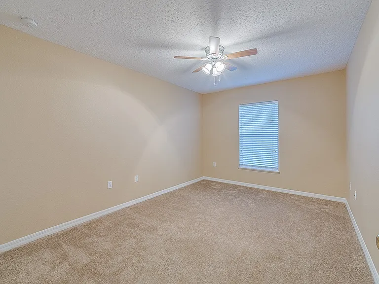 4720 Salamander St — Photo 8
