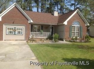 1037 Locks Creek Rd, Eastover, NC 28312