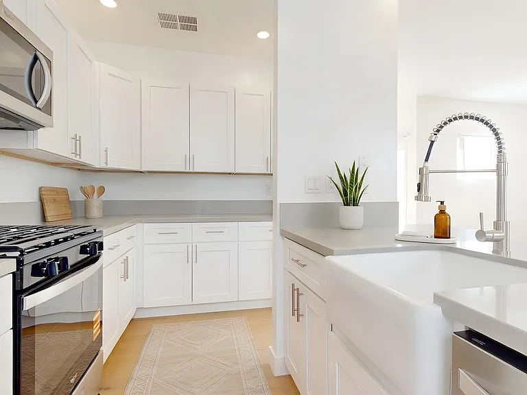 2660 2nd St #3 — Photo 3