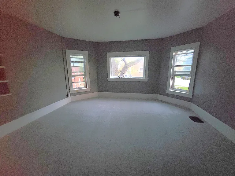 210 N Fremont St #2 — Photo 8