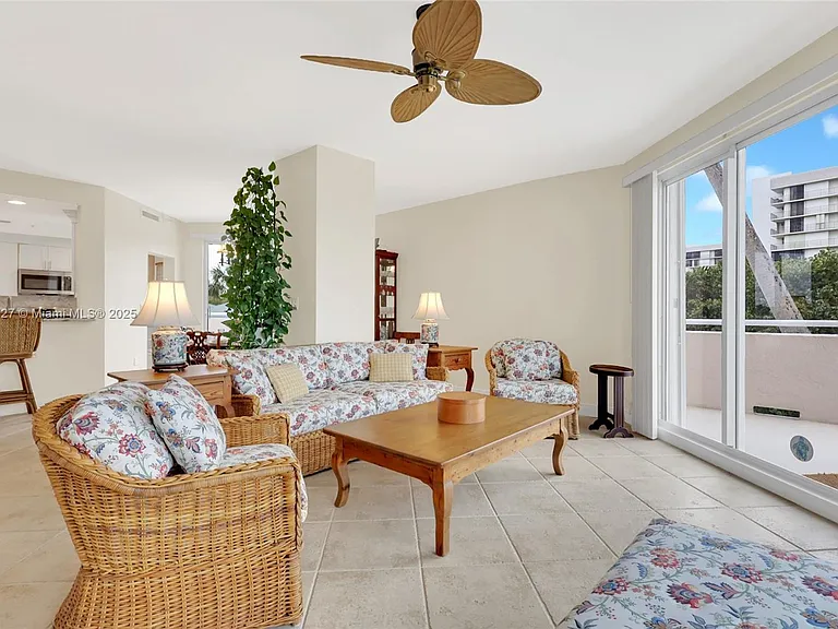 5051 N Highway A1A #6 — Photo 12