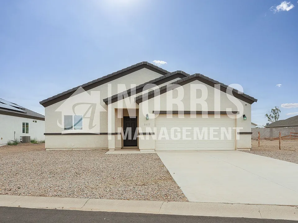 8477 W Tinajas Dr