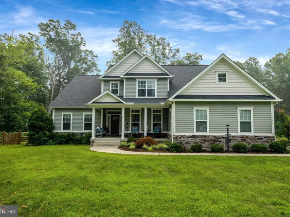 11383 Lucky Hill Rd, Bealeton, VA 22712