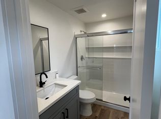 1146 S G St #2, Oxnard, CA 93033