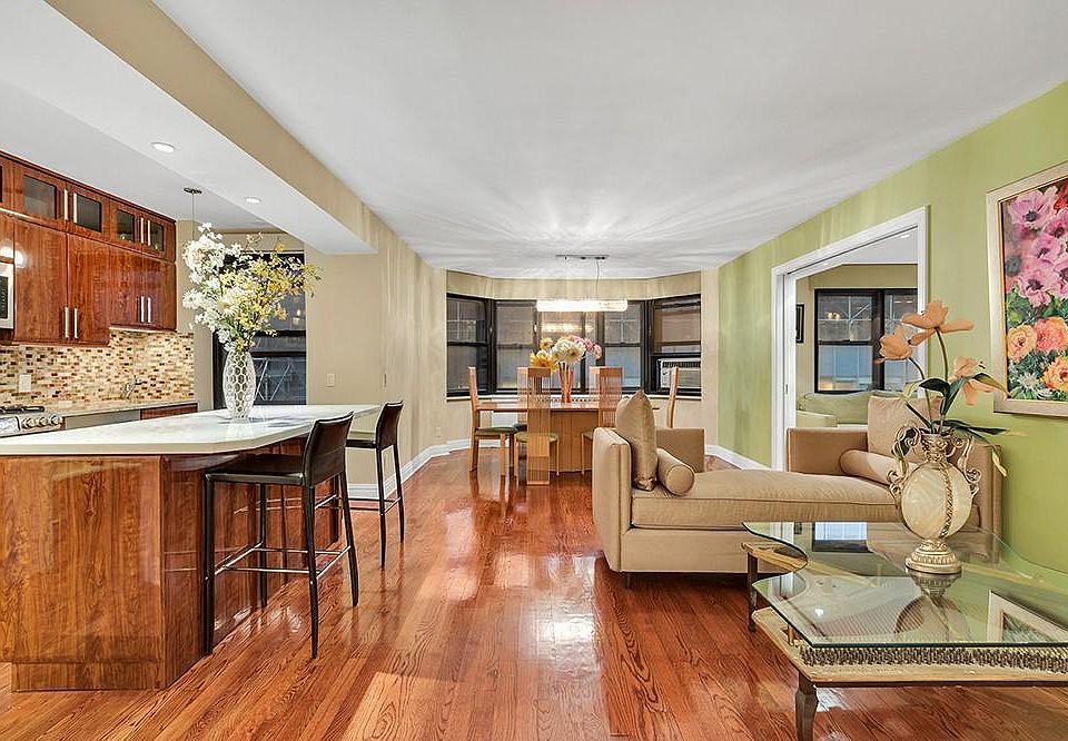 1st image of 135 E 54th St APT 10K