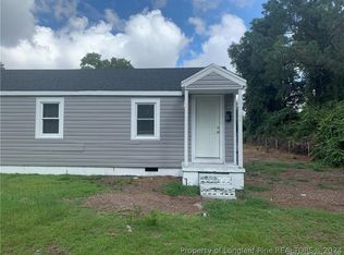 605 Pate Ave, Spring Lake, NC 28390