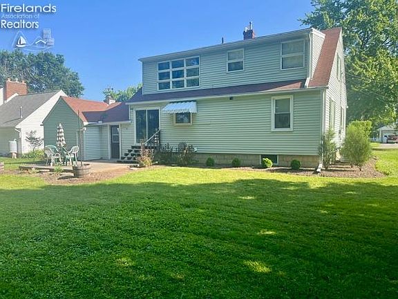 2nd image of 51 Christie Ave
