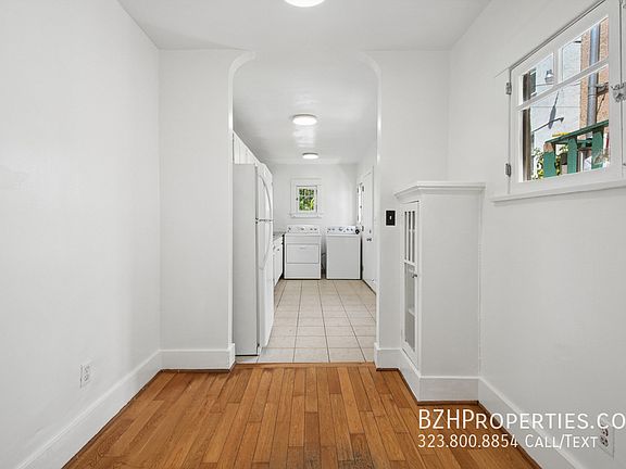 5th image of 2515 Elsinore St