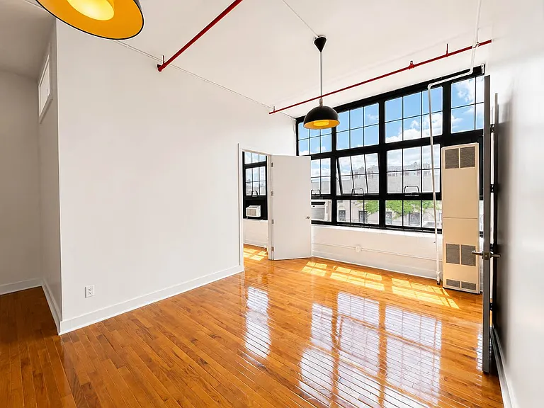 248 McKibbin St #2M — Photo 4