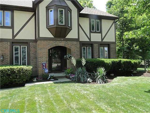 2nd image of 13038 Coventry Ave NW