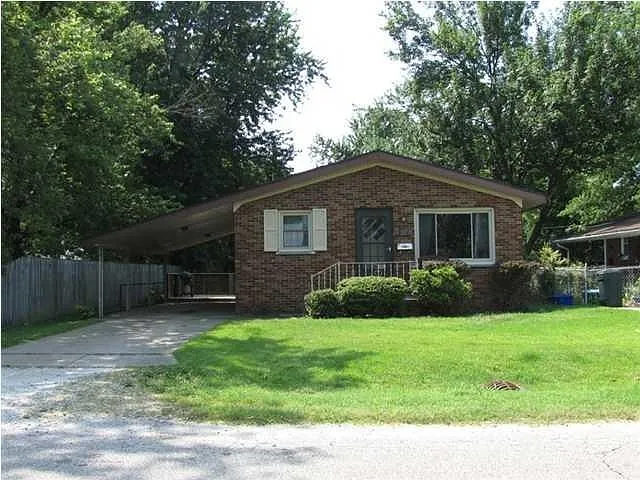 2341 Frisse Ave photo 1