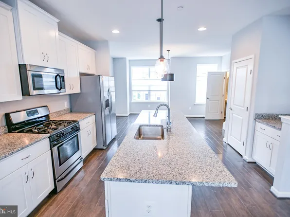 31 Ironwood Ct, Baltimore, MD 21237