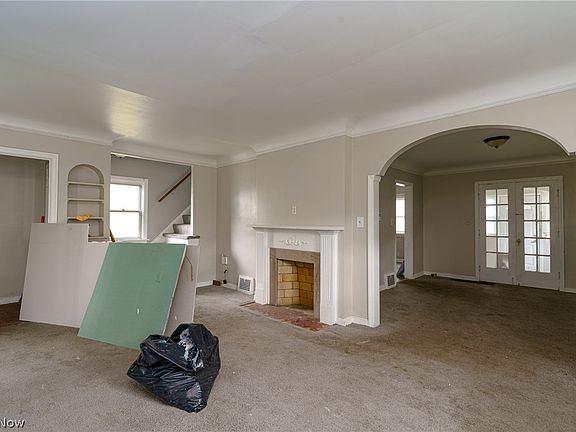 3rd image of 4212 E 147th St