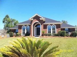 9630 Nottingham Ct, Mobile, AL 36695